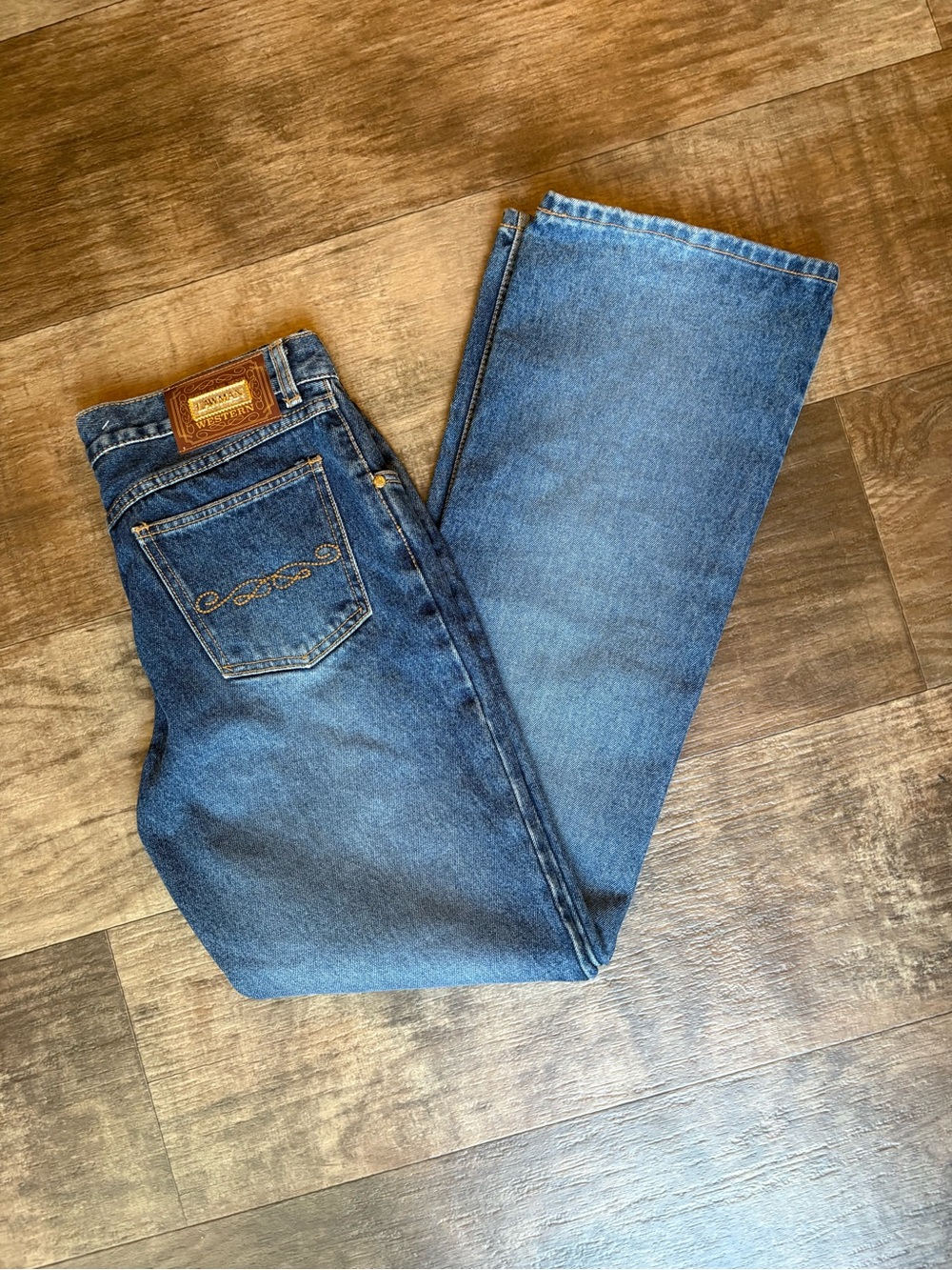 Women’s Boot Cut Jeans in Medium Blue - Classic Denim Style